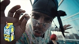 Video küçük resmi Catch Me Outside 2