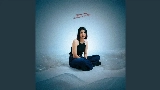 Video küçük resmi I Wanna Keep Holding On To You