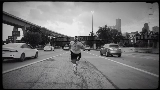 Video küçük resmi Runnin
