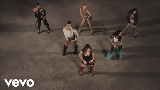 Video küçük resmi Walk Like This