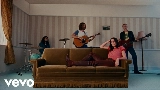 Video küçük resmi The Sofa