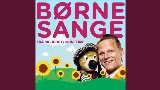 Video küçük resmi Bjørnen Bjørn Er En Bjørn - Remix