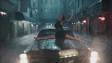 Video küçük resmi Delicate